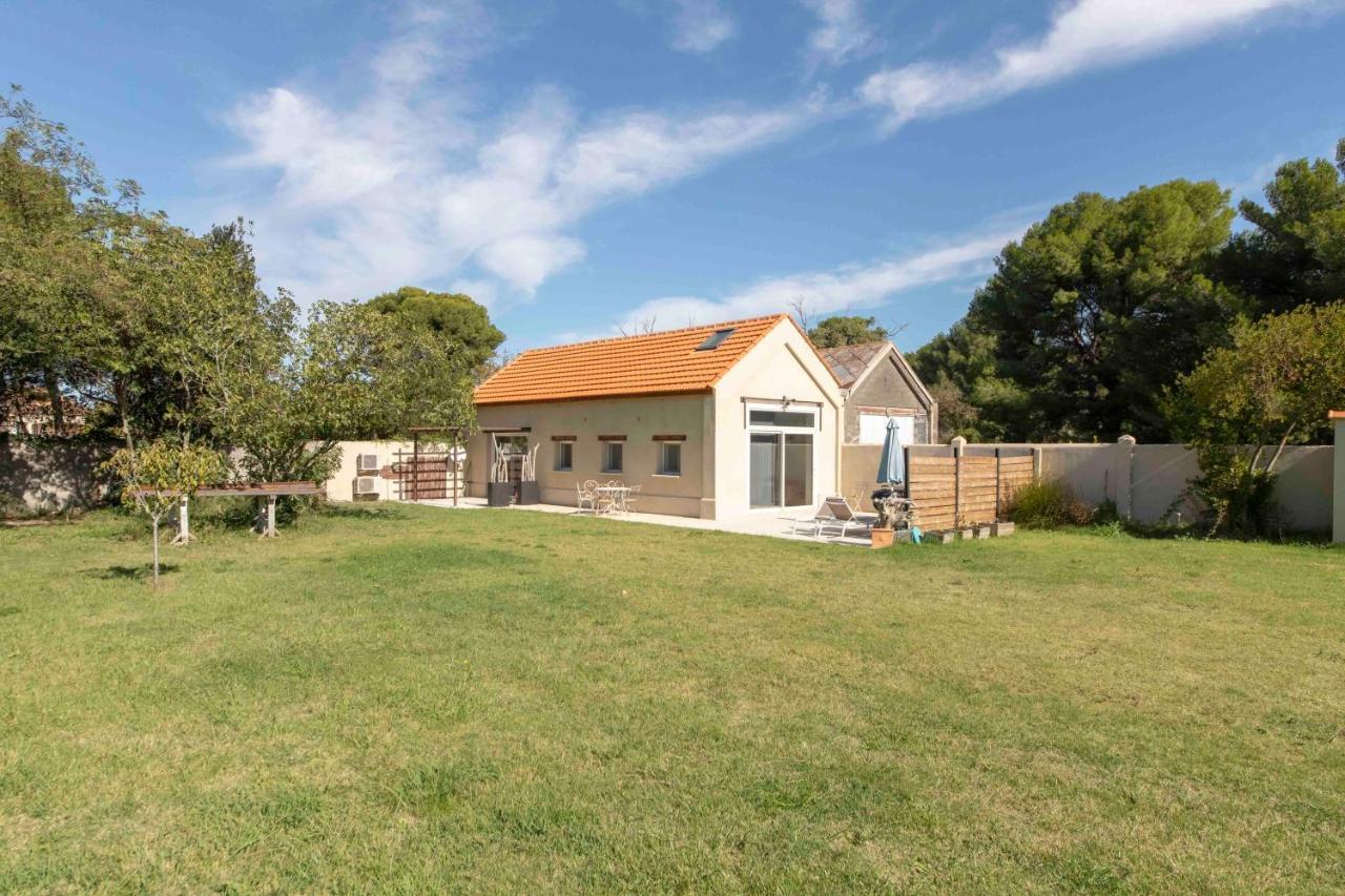 Maebrilu Camargue Provence Bed & Breakfast Салон-дьо-Жиро Екстериор снимка