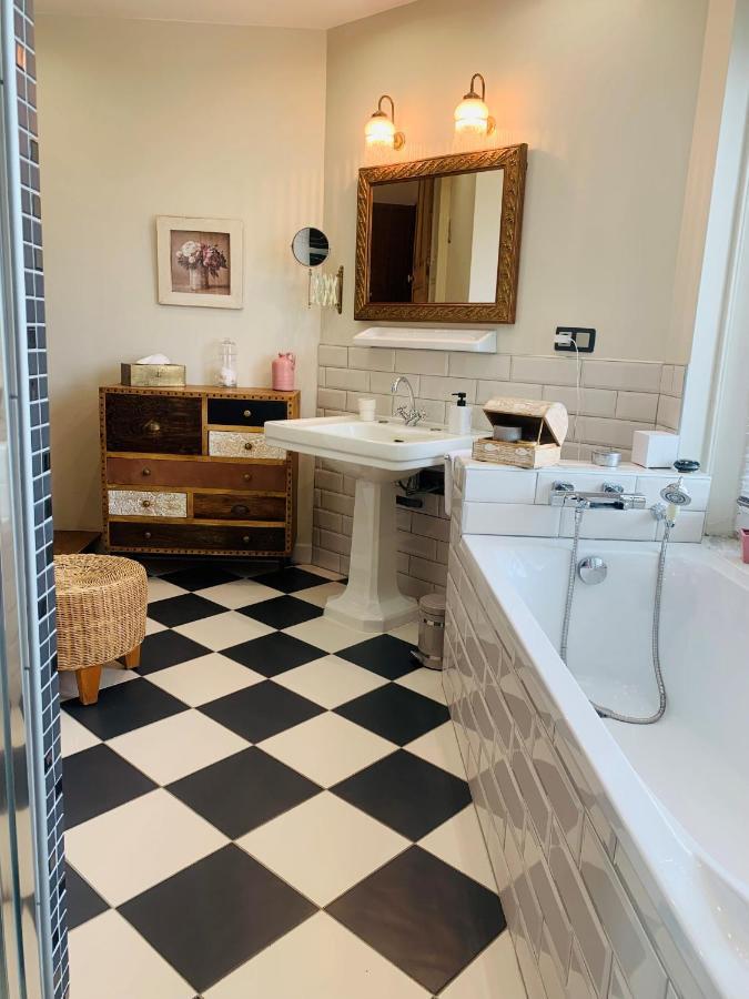Maebrilu Camargue Provence Bed & Breakfast Салон-дьо-Жиро Екстериор снимка