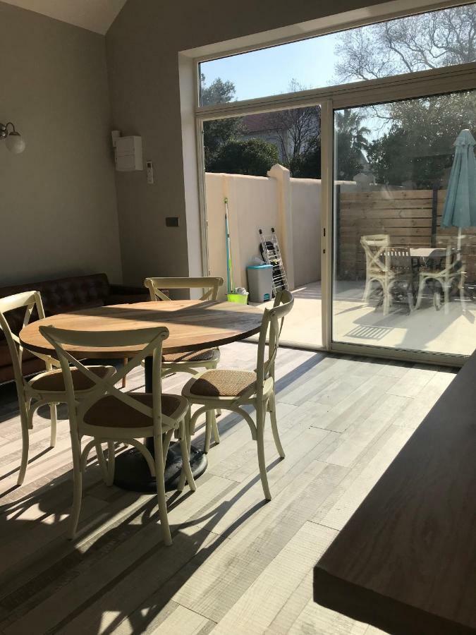 Maebrilu Camargue Provence Bed & Breakfast Салон-дьо-Жиро Екстериор снимка